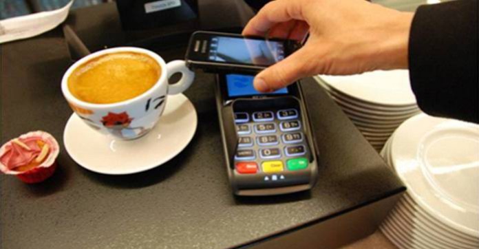 Paylib : des achats supérieurs à 20 euros par paiement mobile sans contact