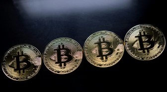 Nouveau décrochage du bitcoin, qui redescend vers les 13.000 dollars