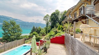 EN IMAGES. A vendre : maison sur le lac du Bourget