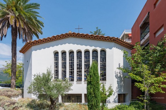 EN IMAGES. A vendre : splendide chapelle réhabilitée en duplex