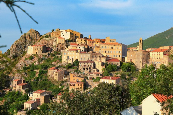 La Corse n'est pas prête à accorder davantage de logements aux non-résidents