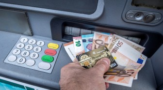 Le paysage s'éclaircit pour les banques françaises au défi du numérique