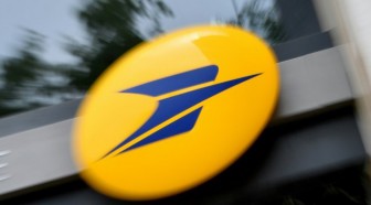 La Poste: "bonne performance" en 2017, le colis porte l'activité