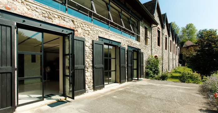 EN IMAGES. A vendre. Loft dans une ancienne soierie