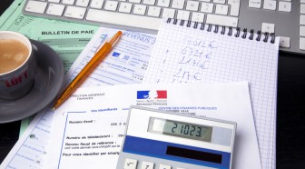 L'impôt à la source, une "catastrophe", selon Pierre Gattaz