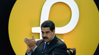 Au Venezuela, les débuts laborieux du petro