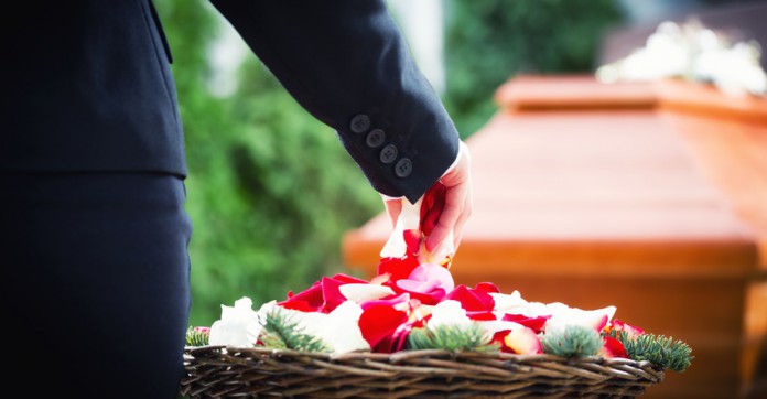 Assurance obsèques : une "case ruineuse", selon 60 millions de consommateurs