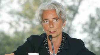 Monnaies virtuelles: Christine Lagarde invite les gouvernements à garder "l'esprit ouvert"