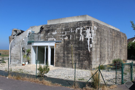 EN IMAGES. Et si vous habitiez dans un blockhaus de la Seconde Guerre mondiale ?