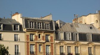 Paris : les gardiens d'immeubles formés aux premiers secours