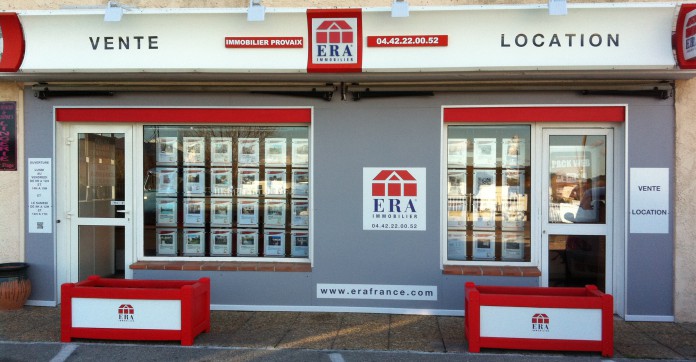 Les annonces immobilières attirent le regard des Français, même sans volonté d'achat