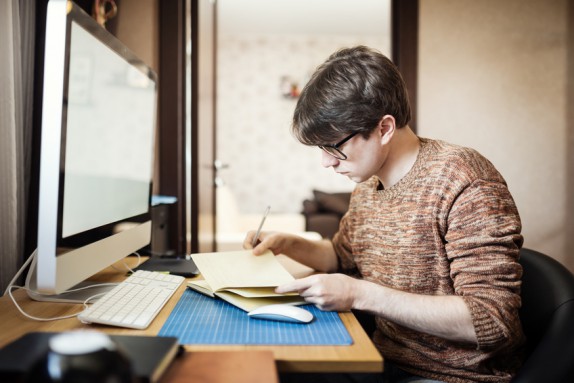 Encadrement des loyers : de particuliers à particuliers, la moitié des annonces sont hors-la-loi