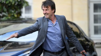 Rénovation énergétique des bâtiments: Hulot présente son plan