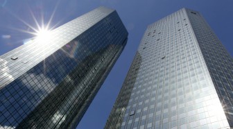 Deutsche Bank taille dans sa branche d'investissement pour survivre
