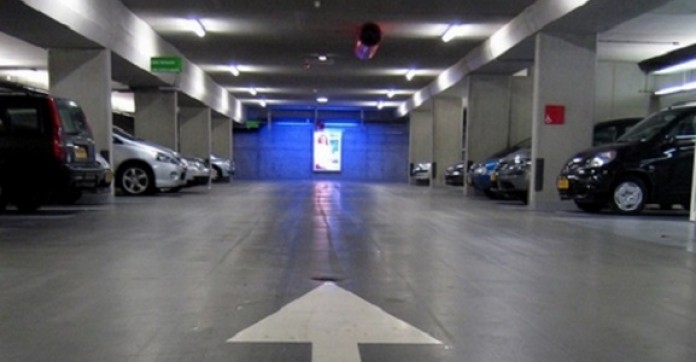 Logement : comment les parkings parisiens répondent au manque d'espace