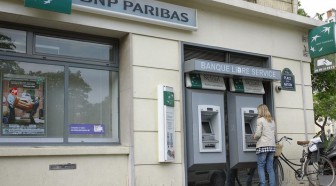 BNP Paribas ralentit sa marche au 1T et sanctionné en Bourse