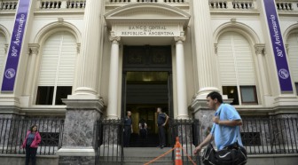 L'Argentine applique une thérapie de choc pour enrayer la dévaluation de sa monnaie