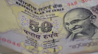 L'Inde recourt à l'encre indélébile pour fluidifier la ruée vers les banques