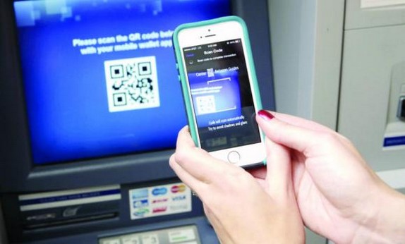 Au Royaume-Uni, Barclays lance les distributeurs de billets sans cartes