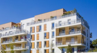 France/logements neufs: les mises en chantier en baisse de 6% de février à avril