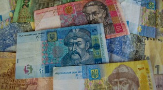 Ukraine : les "banques zombies" plombent le système financier