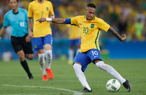 EN IMAGES : découvrez la villa à 8 millions d'euros de Neymar au Brésil
