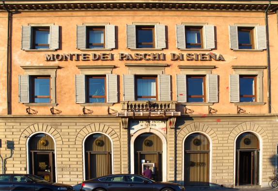Italie : vote d'un plan d'aide pour sauver la plus ancienne banque du monde