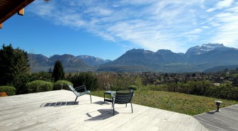 EN IMAGES. A vendre : maison d'architecte à côté d'Annecy