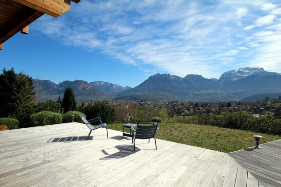 EN IMAGES. A vendre : maison d'architecte à côté d'Annecy