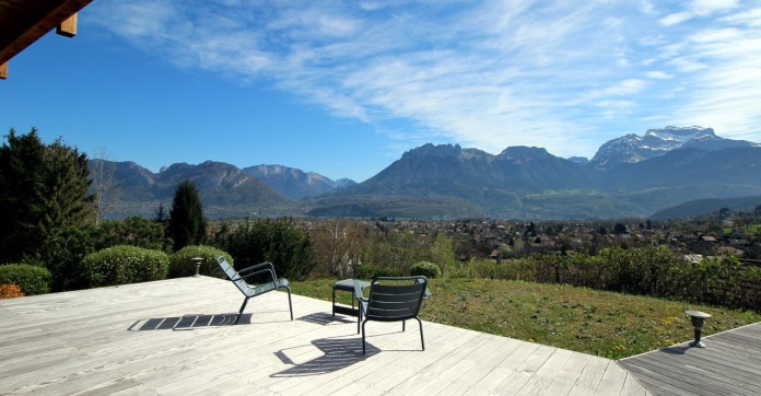 EN IMAGES. A vendre : maison d'architecte à côté d'Annecy