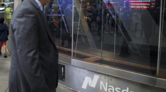 Wall Street, aidée par la détente entre Pékin et Washington, ouvre en hausse