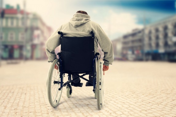 Personnes à mobilité réduite : une convention signée pour adapter le parc social