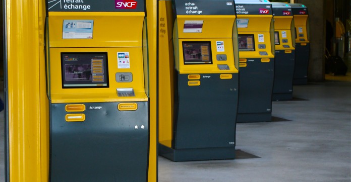 Le mystère des cartes bancaires refusées par les bornes de la SNCF