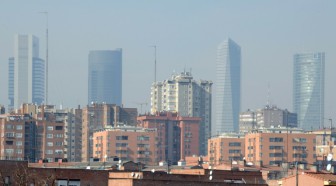 "Vivre dans les bois?": en Espagne, la hausse des loyers inquiète