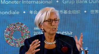Lagarde justifie les hausses de taux après l'éclat de Trump contre la Fed