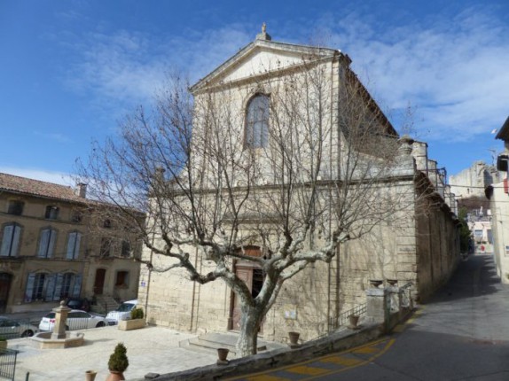 EN IMAGES. À vendre : Chapelle du XIIe siècle avec piscine