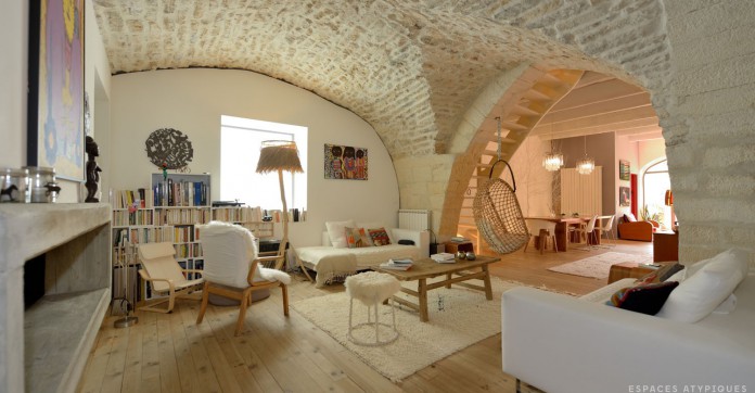 EN IMAGES. A vendre : bâtisse provençale du XVIIIe rénovée