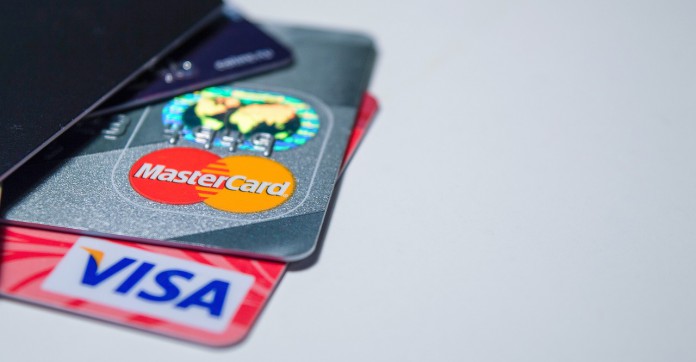 Gel des tarifs : les banques ont-elles tenu leur promesse ?