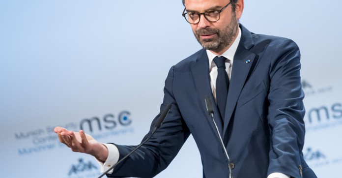 Impôts : Édouard Philippe confirme une baisse d'environ 27 milliards de l'impôt sur le revenu
