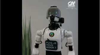 Un robot semi-humanoïde testé dans une banque toulousaine