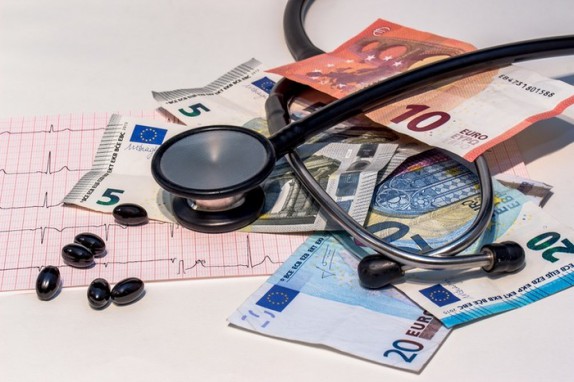 Budget santé : des dépenses en hausse incitent les Français à chercher des alternatives