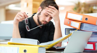 Le nombre de ménages français surendettés au plus bas depuis 30 ans