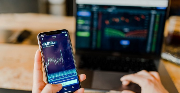 Épargne : face à la Bourse, les Français préfèrent miser sur des placements atypiques