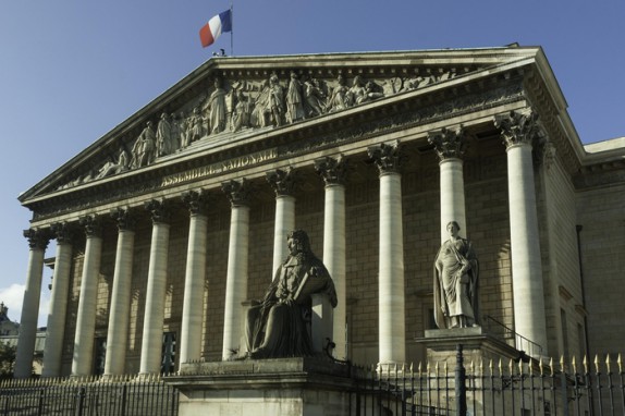 Face à la baisse des taux, les députés cherchent à moderniser l'épargne