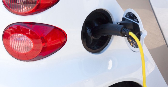 Conso : l'installation d'une borne de recharge pour un véhicule électrique donnera accès à un crédit d'impôt