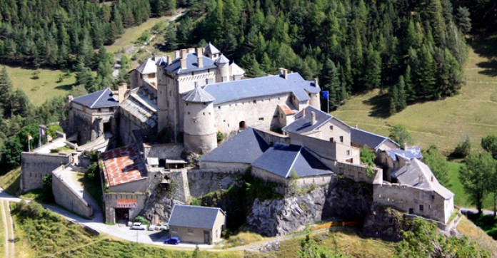 EN IMAGES. Top 10 des châteaux en vente sur Le Bon Coin