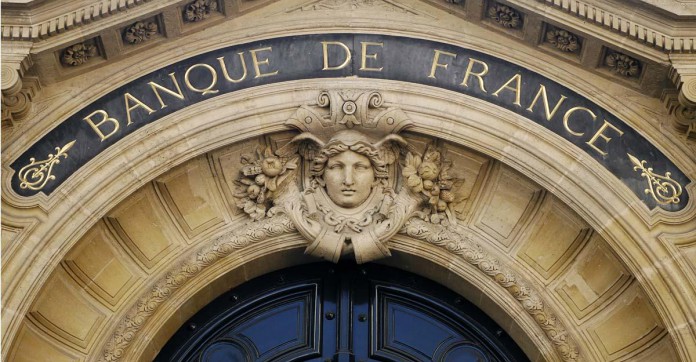 Épargne : une « sur-épargne » revue à la baisse pour 2021