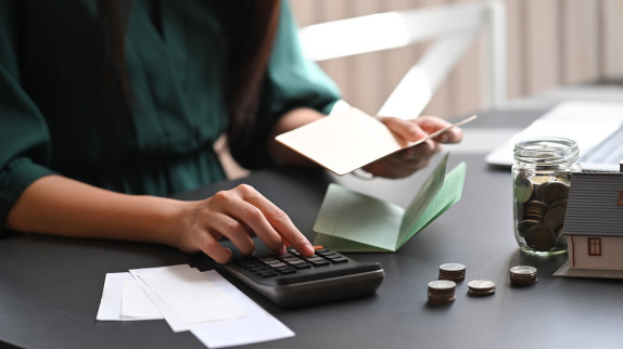 Les nouvelles règles pour prévenir le surendettement entreront en vigueur en 2026