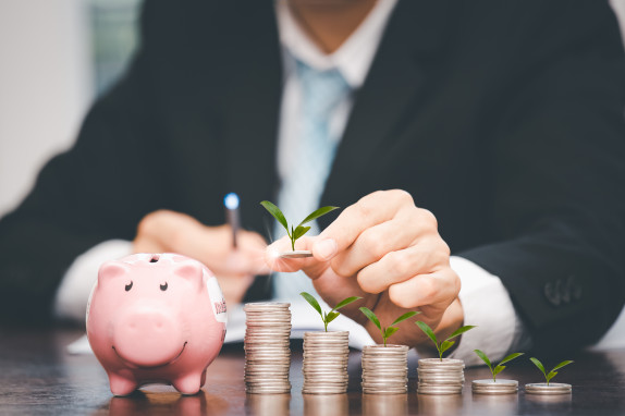 Pourquoi les épargnants délaissent le livret A au profit de l'assurance-vie