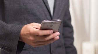 Il sera bientôt possible d'encaisser ses chèques depuis son smartphone